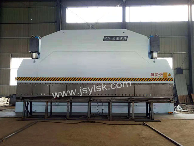 WE67K-800/10000大型折彎機(jī)
