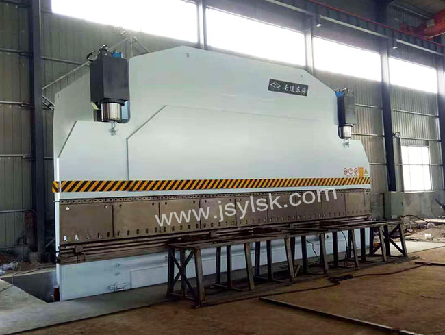 WE67K-800/10000大型折彎機(jī)